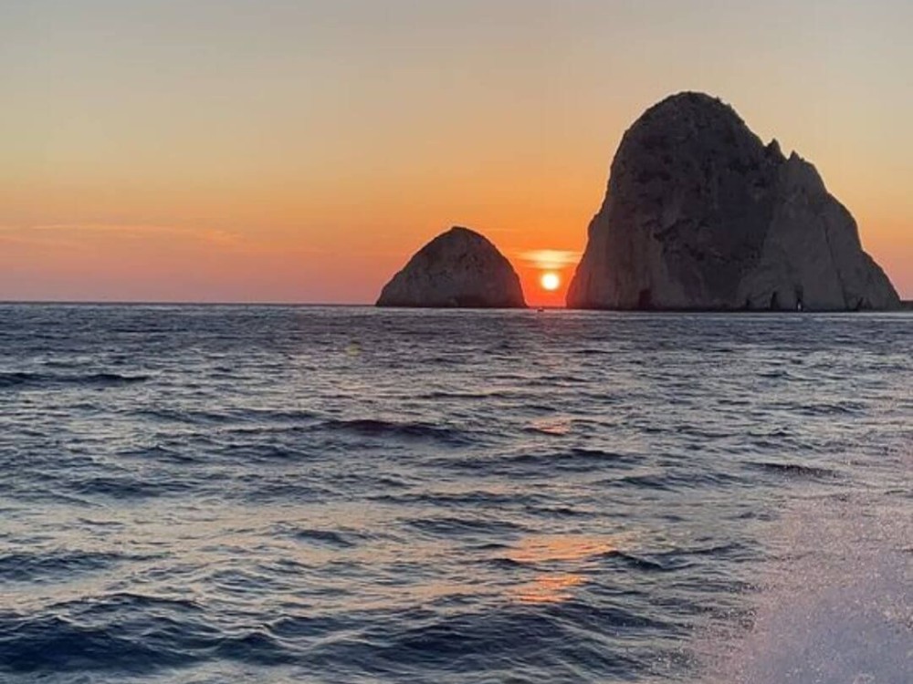 Excursion Capture Stunning Shipwreck Sunset Photos