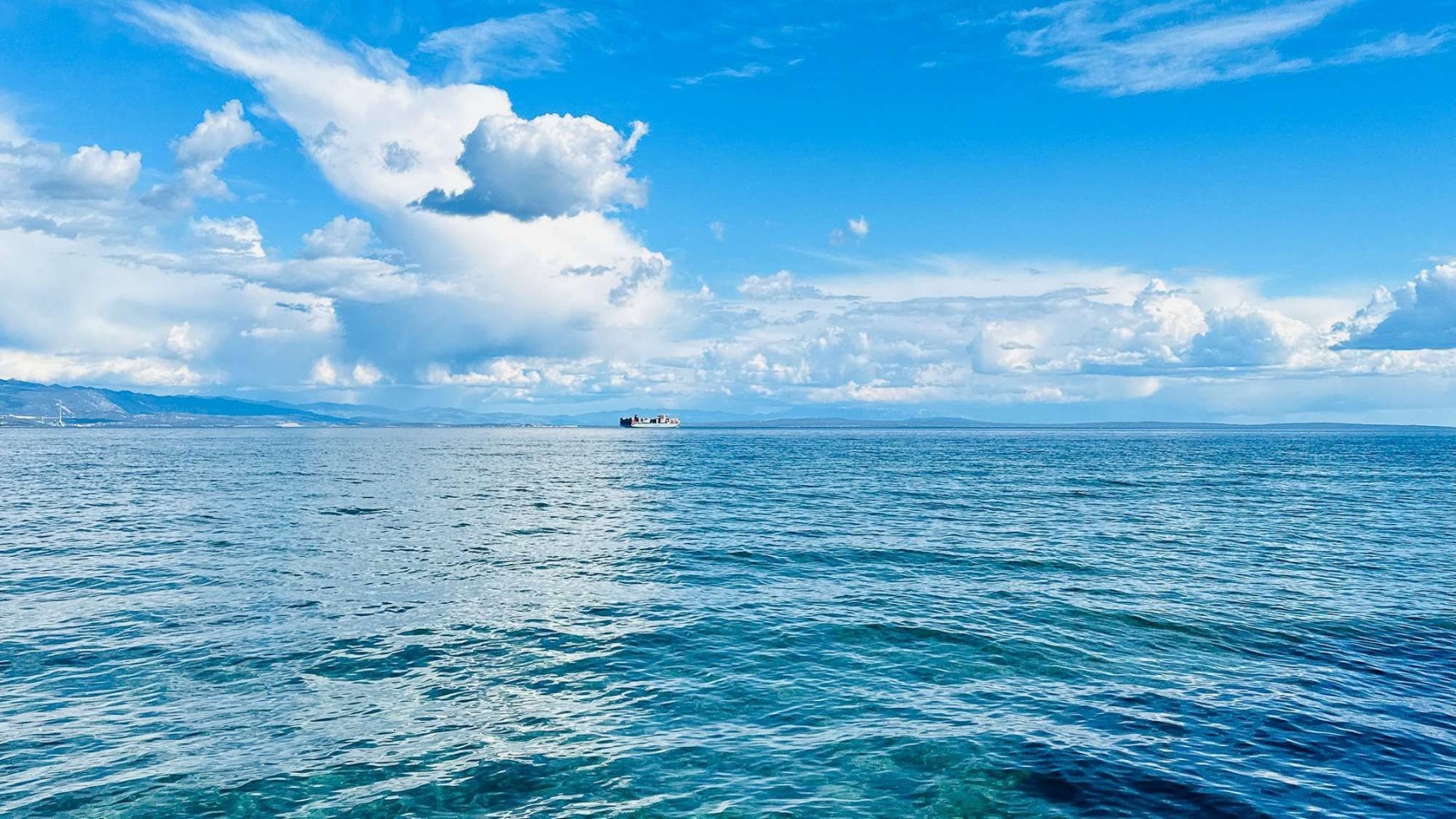 Excursion Glassbottom Cruise to Marathonisi Island & the Keri Caves (up to 20 Guests)